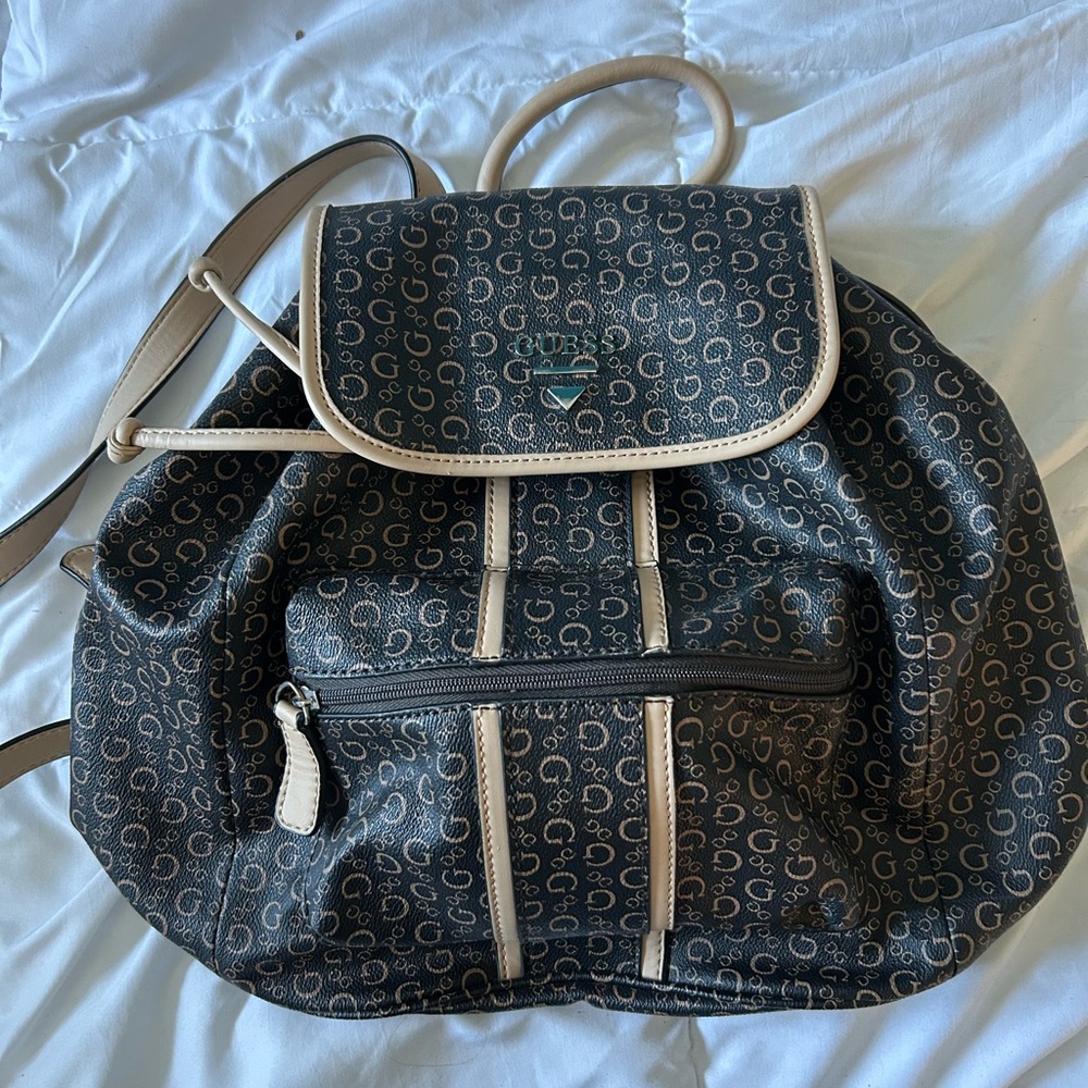 GUESS Logo Patterned Backpack in Brown and Cream